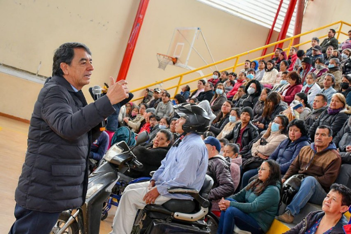 El Alcalde Germán Chamorro de la Rosa junto a la Secretaría de Bienestar Social, realizó la primera entrega de paquetes alimentarios a 460 familias integradas por personas con discapacidad.