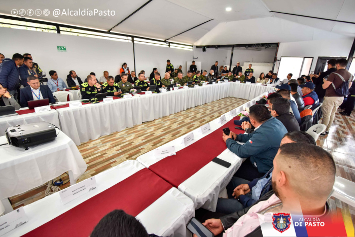 En reunión con el Ministerio de Transporte, el alcalde Nicolás Toro ratificó avances en proyectos estratégicos para la región