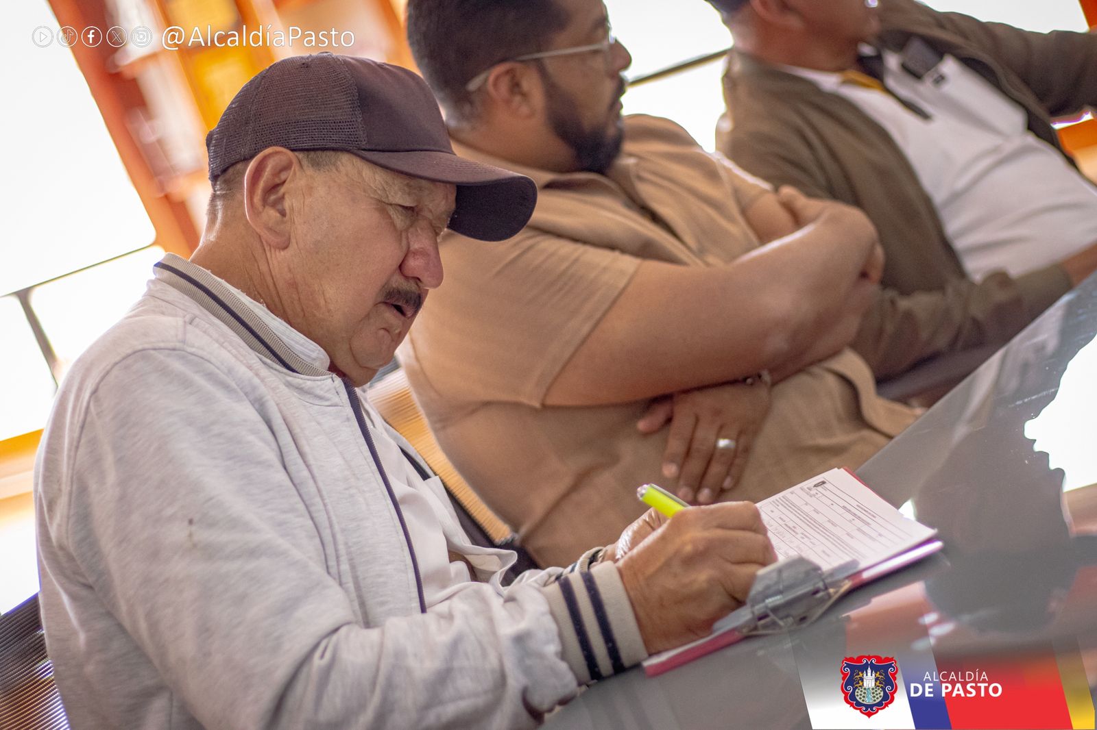 se entregará de lote a comosionistas de vehículos