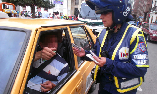 Operativo taxis - Pasto 2013