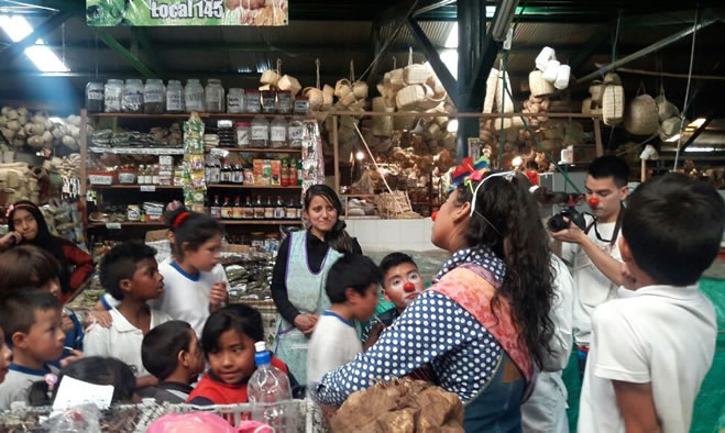 Jornada sensibilización en la plaza de mercado El Potrerillo, erradicación trabajo infantil