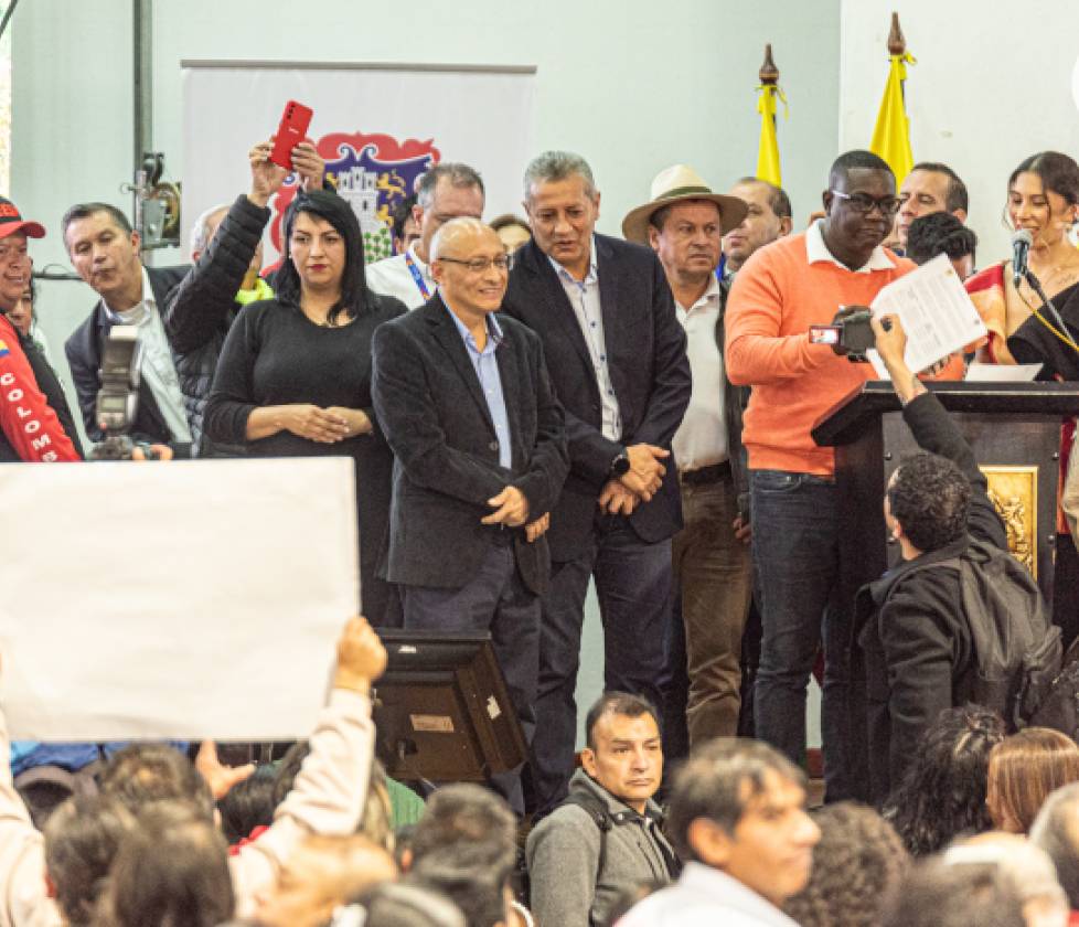 En un multitudinario evento en la Universidad Cesmag, el alcalde Nicolás Toro expuso la gestión de la Alcaldía de Pasto en 6 meses de gobierno 