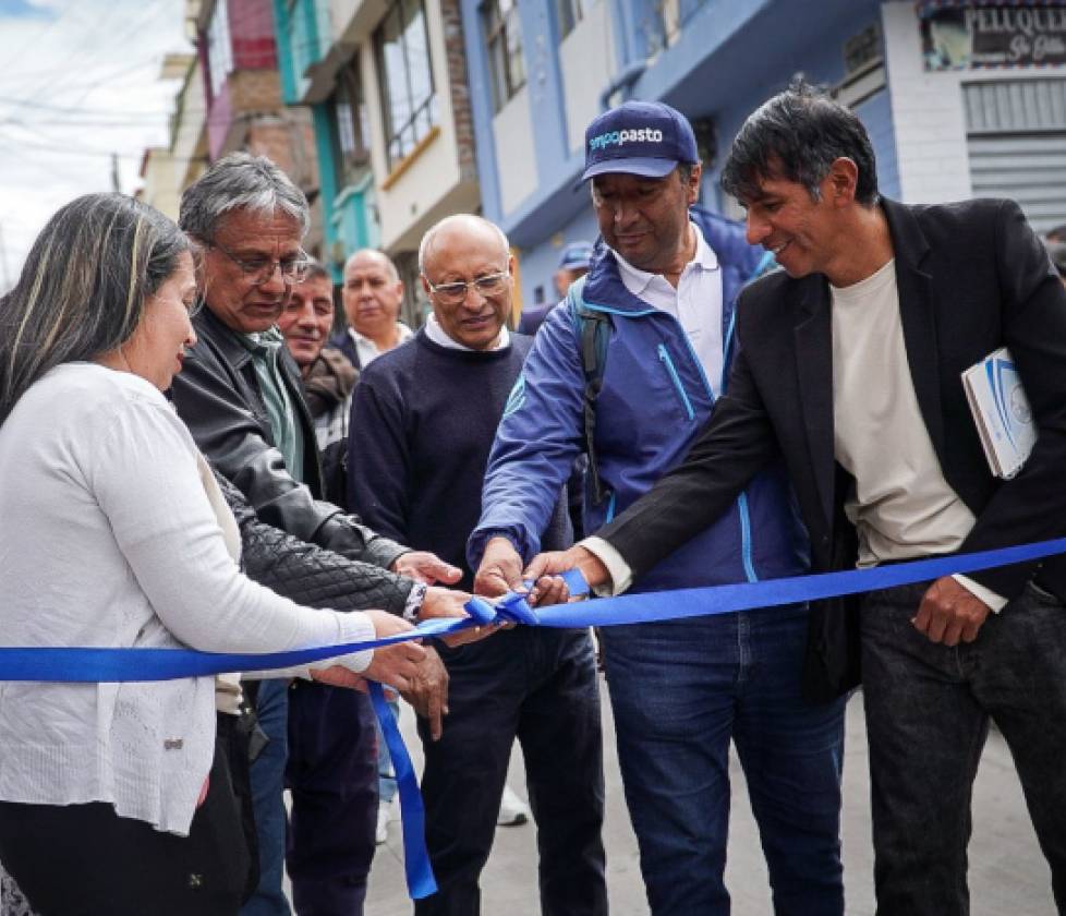 La Alcaldía de Pasto y EMPOPASTO entregan obras de acueducto, alcantarillado y pavimentación en cuatro comunas de la ciudad