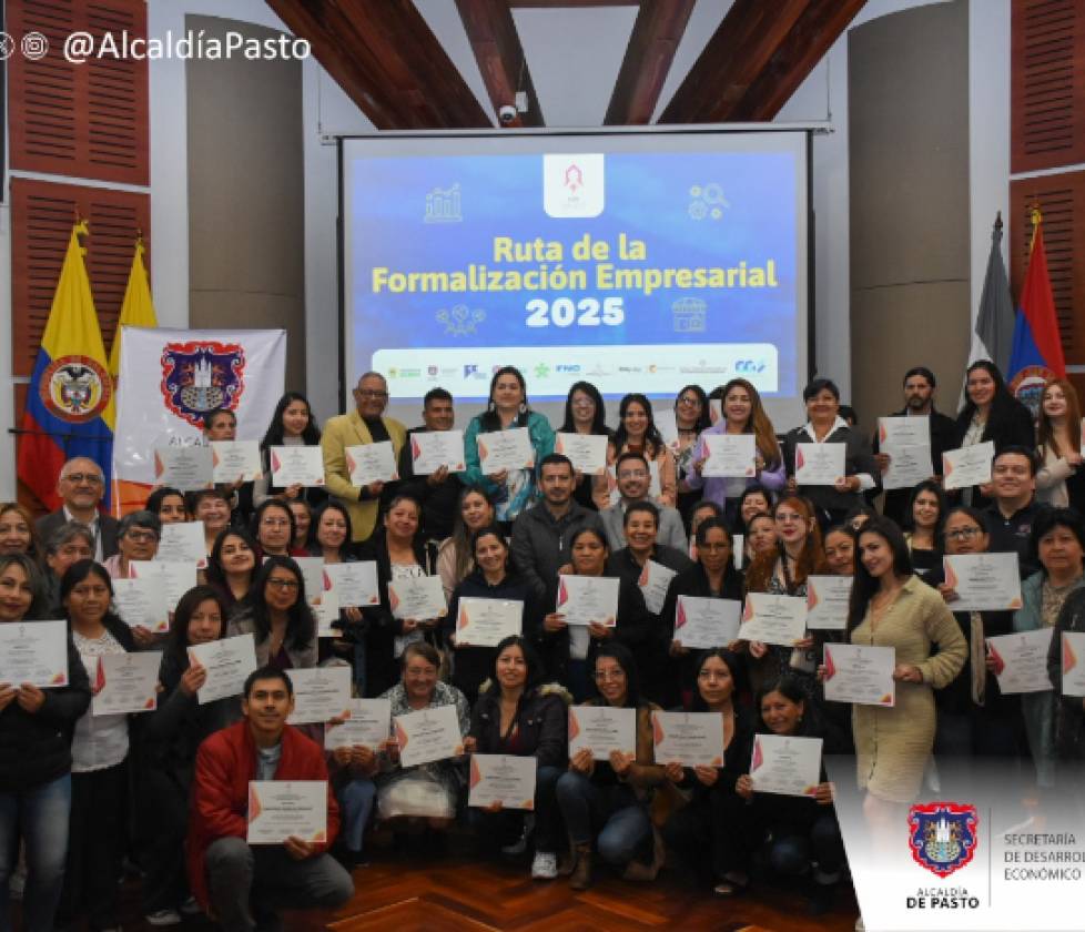 Alcaldía de Pasto entregó certificados a 70 emprendedores que culminaron la Ruta de Formalización Empresarial