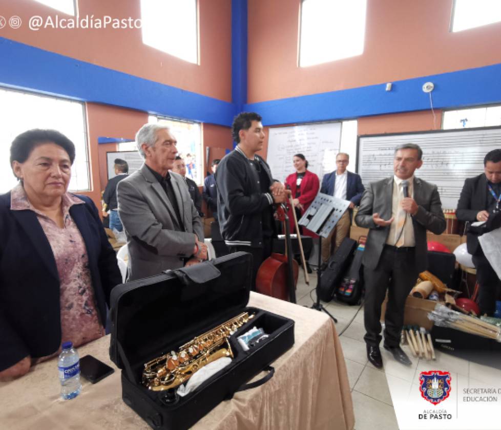 Más de 1.200 estudiantes fortalecen su talento musical con nueva dotación en Pasto